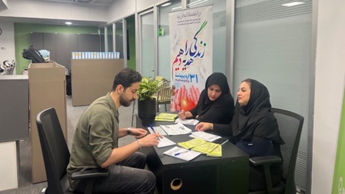 برگزاری غرفه در شرکت همراه اول به مناسبت روز ملی اهدای عضو